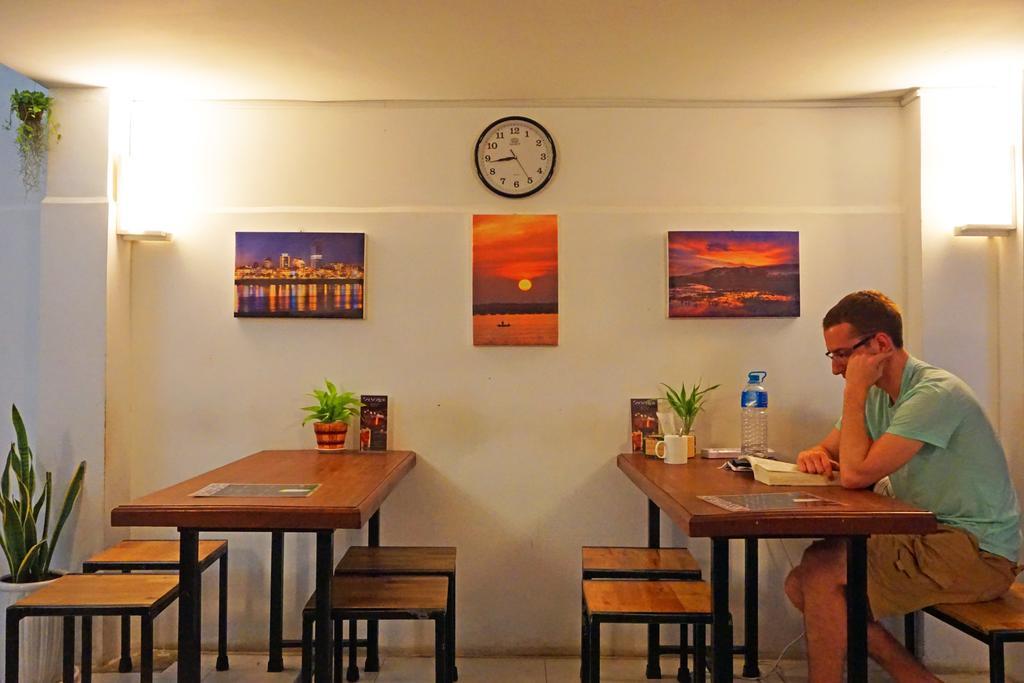 Maya Papaya Cafe & Hostel（One Stop） Phnom Penh Zewnętrze zdjęcie